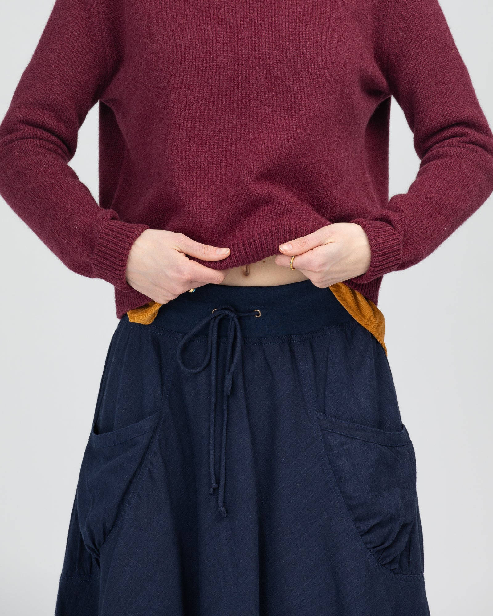 Winter Guru Skirt - Navy