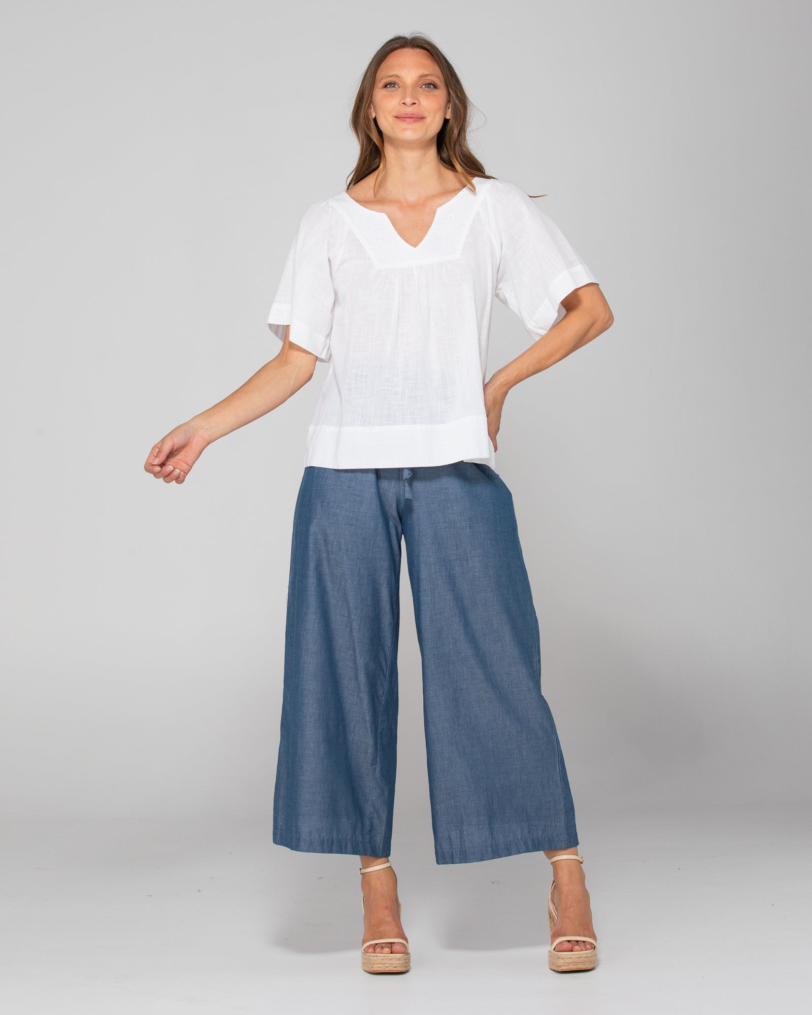 Ria Pant With Pockets - Blue Chambray